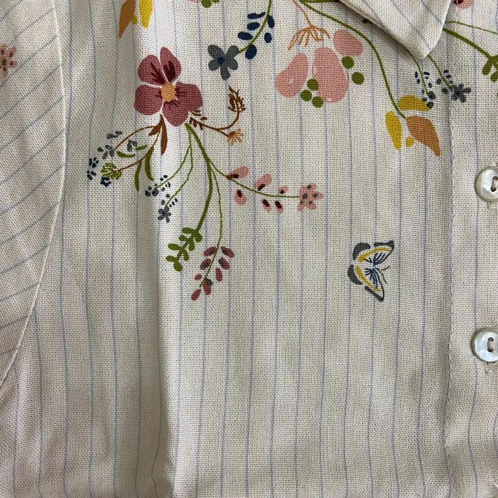 AND Off White Floral Crop Top with Knot (New without tags) Size - S - Picture 9 of 9